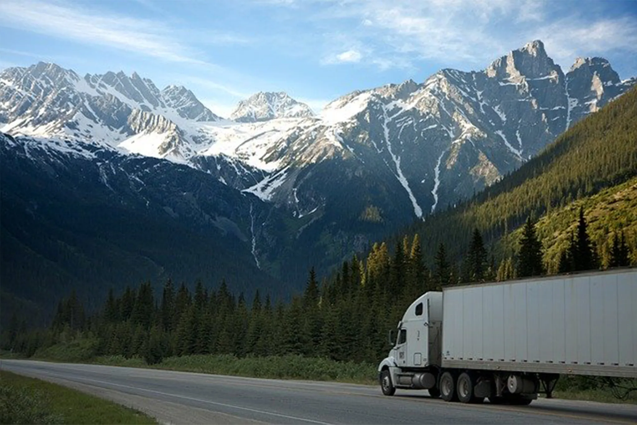 What is the Difference Between Delivery and Freight? - Utah Freight
